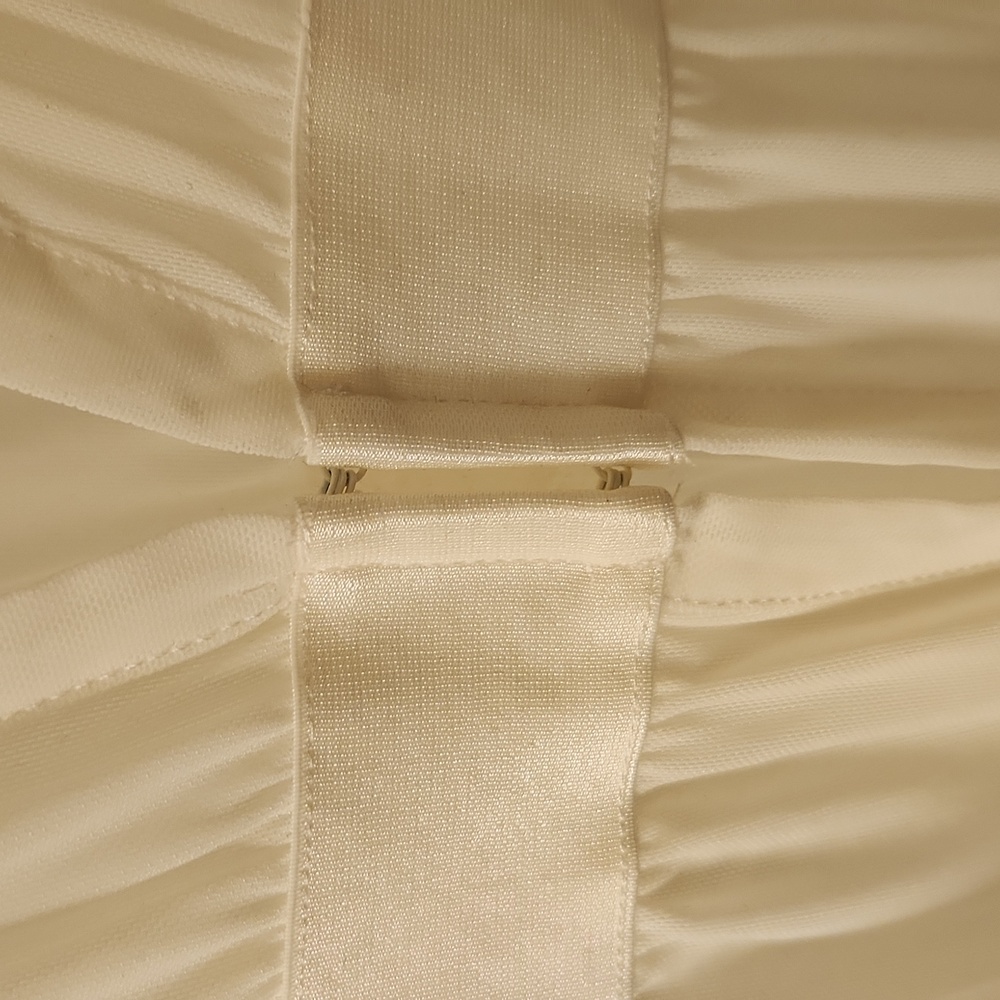 Torrid 1X 14-16 Ivory Mesh Maxi Cover Up. Front Closure. - Picture 9 of 12
